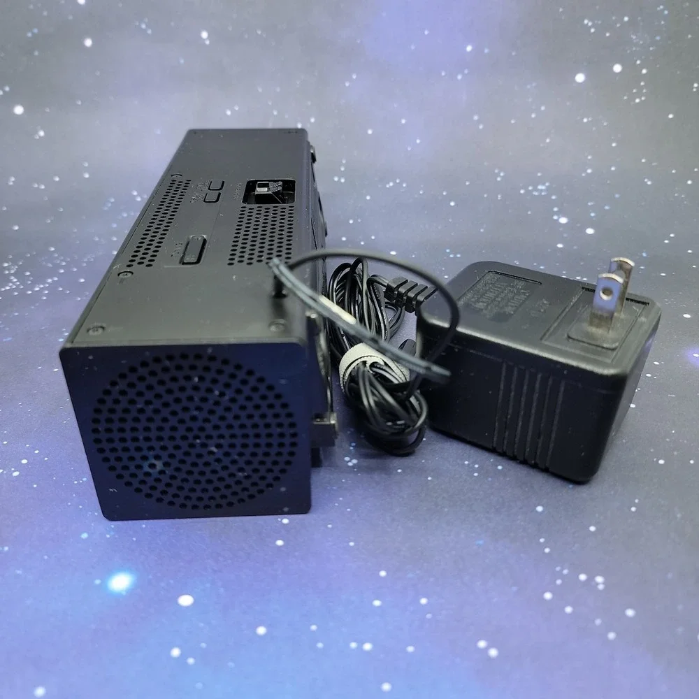 Sony ICF-C707 FM/AM Clock Radio with Nature Sounds and Aux Input In Original Box